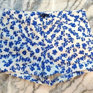 Gap, Blue/White floral print shirt with cuff, Size 10
